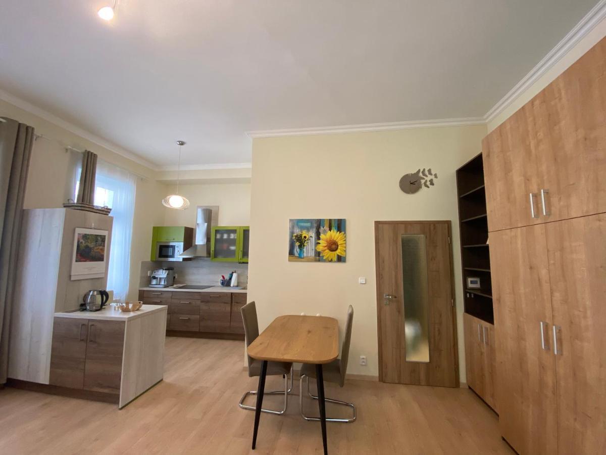 Ml Apartment マリアーンスケー・ラーズニェ エクステリア 写真